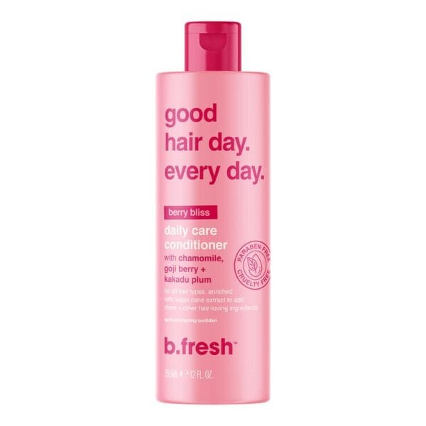 IMG_8700 b. fresh | بلسم للعناية اليومية بجميع أنواع الشعر. برائحة التوت، مُعزز بالبابونج، وتوت غوجي، وبرقوق الكاكادو، ومستخلص قصب السكر - .355 مل