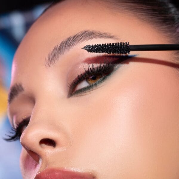 BELLAOGGI LASH UP VOLUME & LENGTH MASCARA | بيلا اوجي مسكارا تطويل الرموش