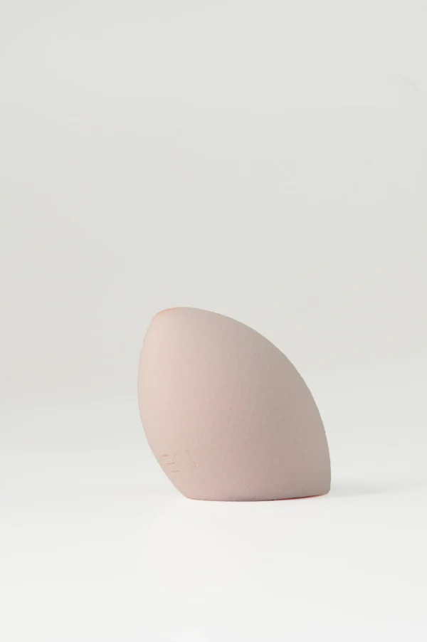 NEXO BLENDING SPONGE | نكزو اسفنجة المكياج