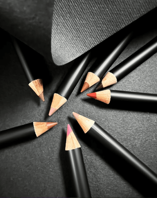 NEXO LIP LINER PENCIL | نكزو قلم تحديد الشفاه