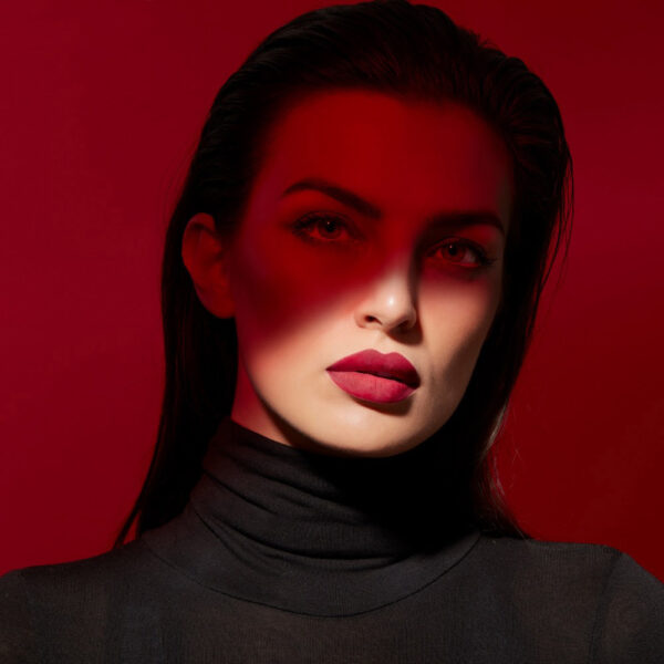 Deborah MILANO RED MAT LIPSTICK | ديبورا احمر شفاه مات