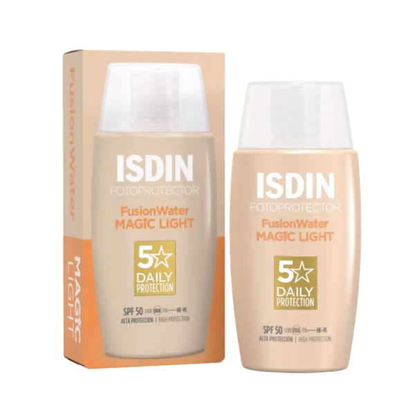 Isdin Fotoprotector Fusion Water Magic Light Tinted SPF50 - 50ml | ازدن واقي شمسي مع لون ماجك لايت - 50 مل