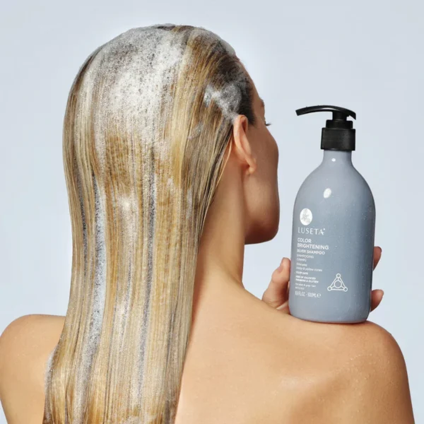 SilverShampoo16.9ozModel LUSETA Color Brightening Silver Shampoo - 500ml | لوسيتا شامبو سيلفر - 500 مل